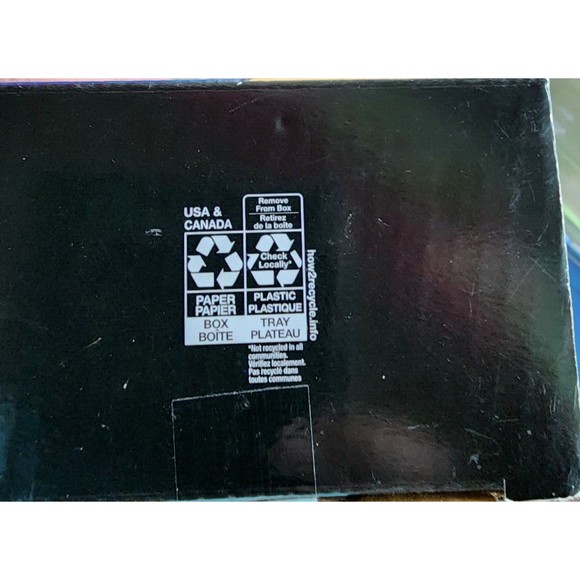 Rubik's Cube New In Box - Picture 5 of 5